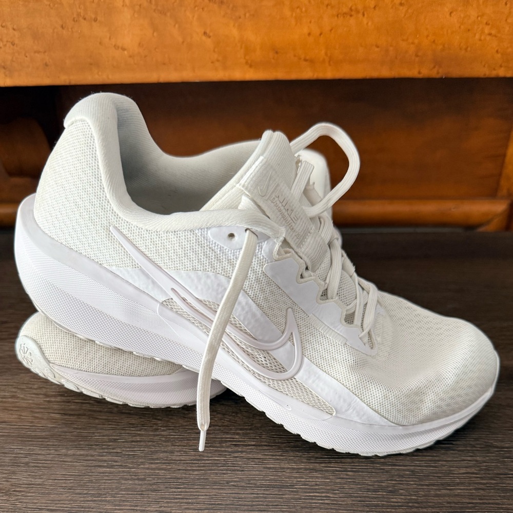 Nike Downshifter 13 9.5